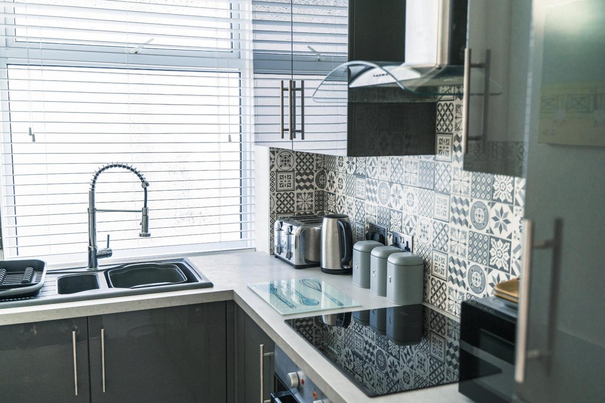 Beachmount Holiday Apartments โคลวินเบย์ ภายนอก รูปภาพ